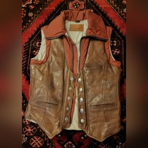 Storm Mountain Sportswear vintage vest with buffalo head nickel snaps